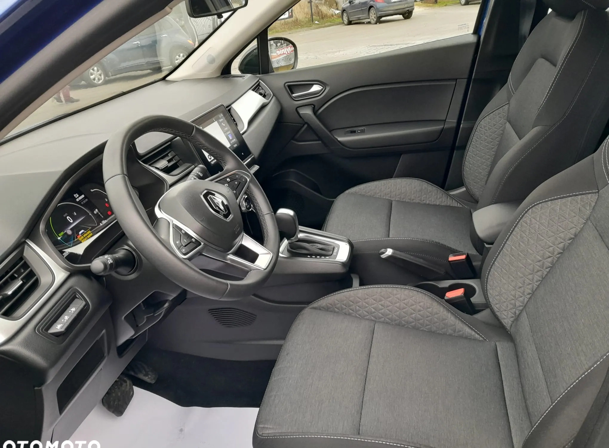 Renault Captur cena 89700 przebieg: 15536, rok produkcji 2022 z Stąporków małe 172